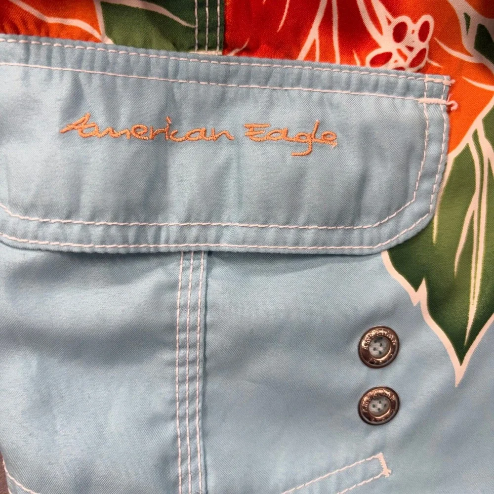American Eagle Board Shorts Mens 30 Blue Tropical Hibiscus Floral Swim Trunks